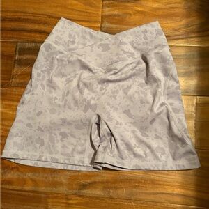 Alphalete Amplify Seamless Shorts Camo Light Lavender Purple Size (medium)